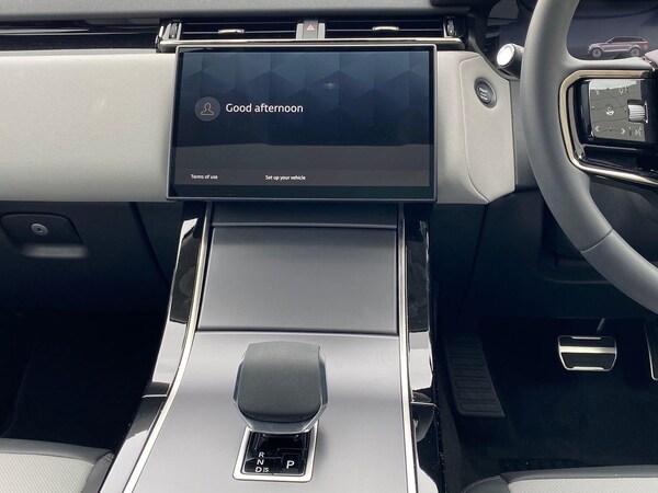 Used Land Rover Range Rover Velar 2025 for sale - 75677171: Photo 14
