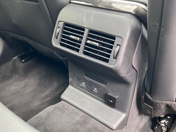 Used Land Rover Range Rover Velar 2025 for sale - 75677171: Photo 18