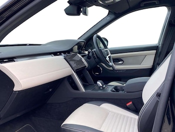 Used Land Rover Discovery Sport 2025 for sale - 78317106: Photo