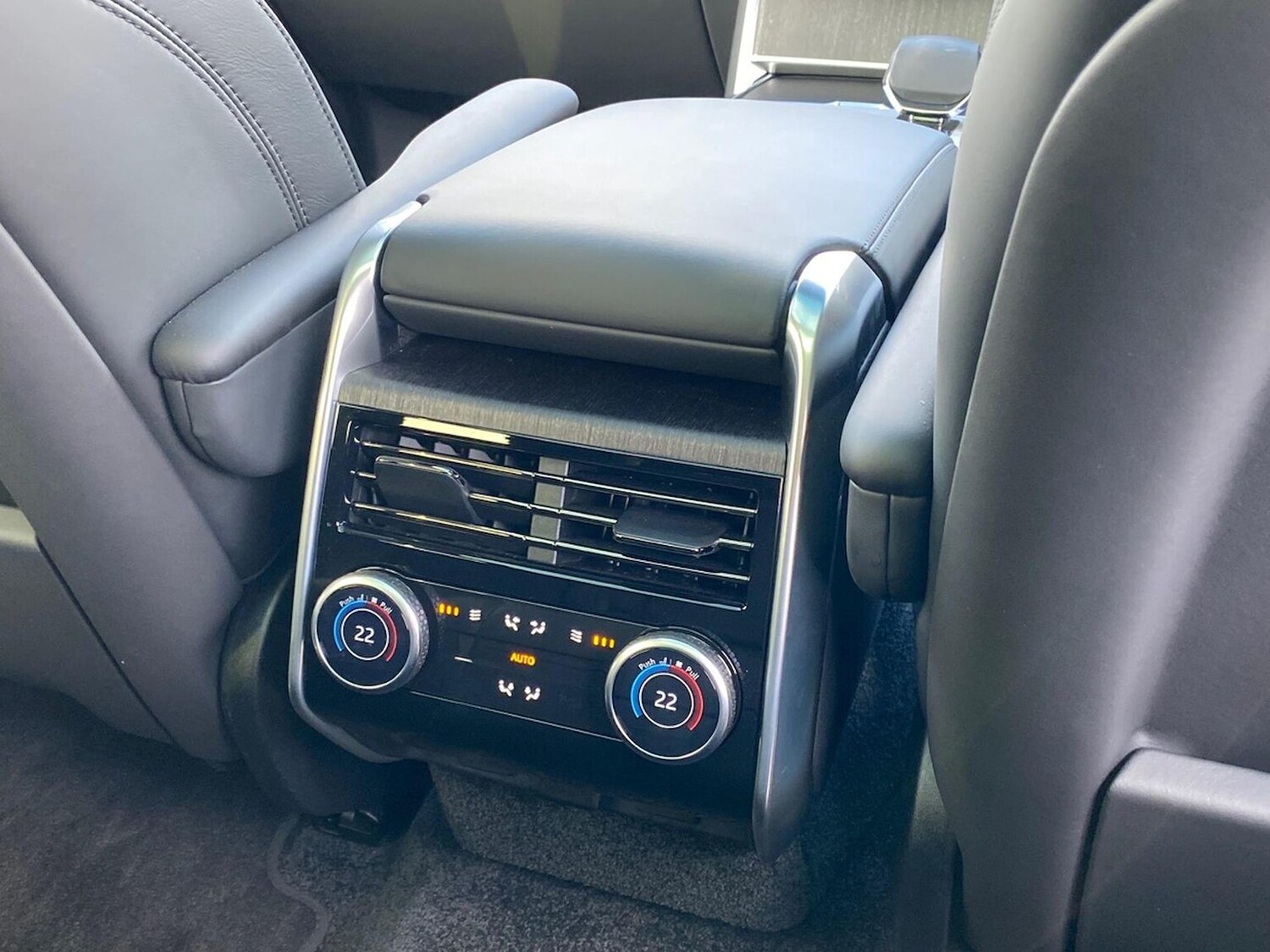 Used Land Rover Range Rover 2025 for sale - 77488039: Photo 18