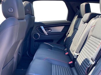 Used Land Rover Discovery Sport 2022 for sale - 75907132: Photo