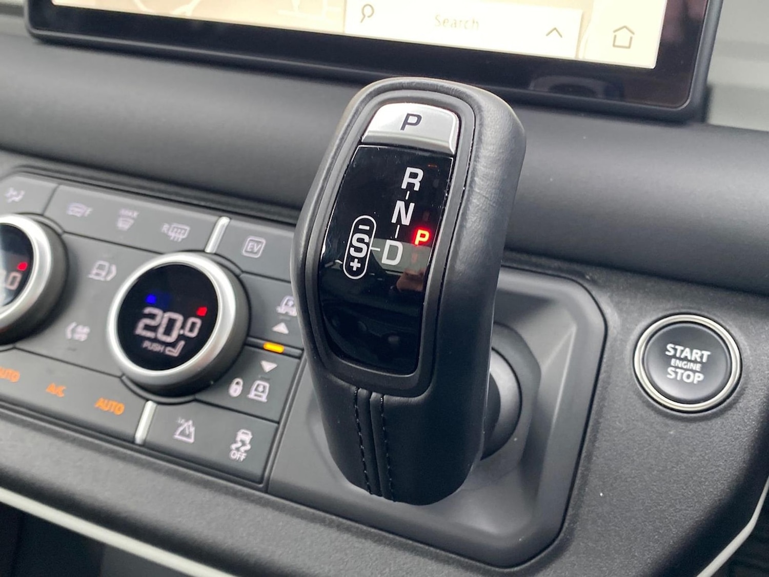 Used Land Rover Defender 2024 for sale - 78131849: Photo 15