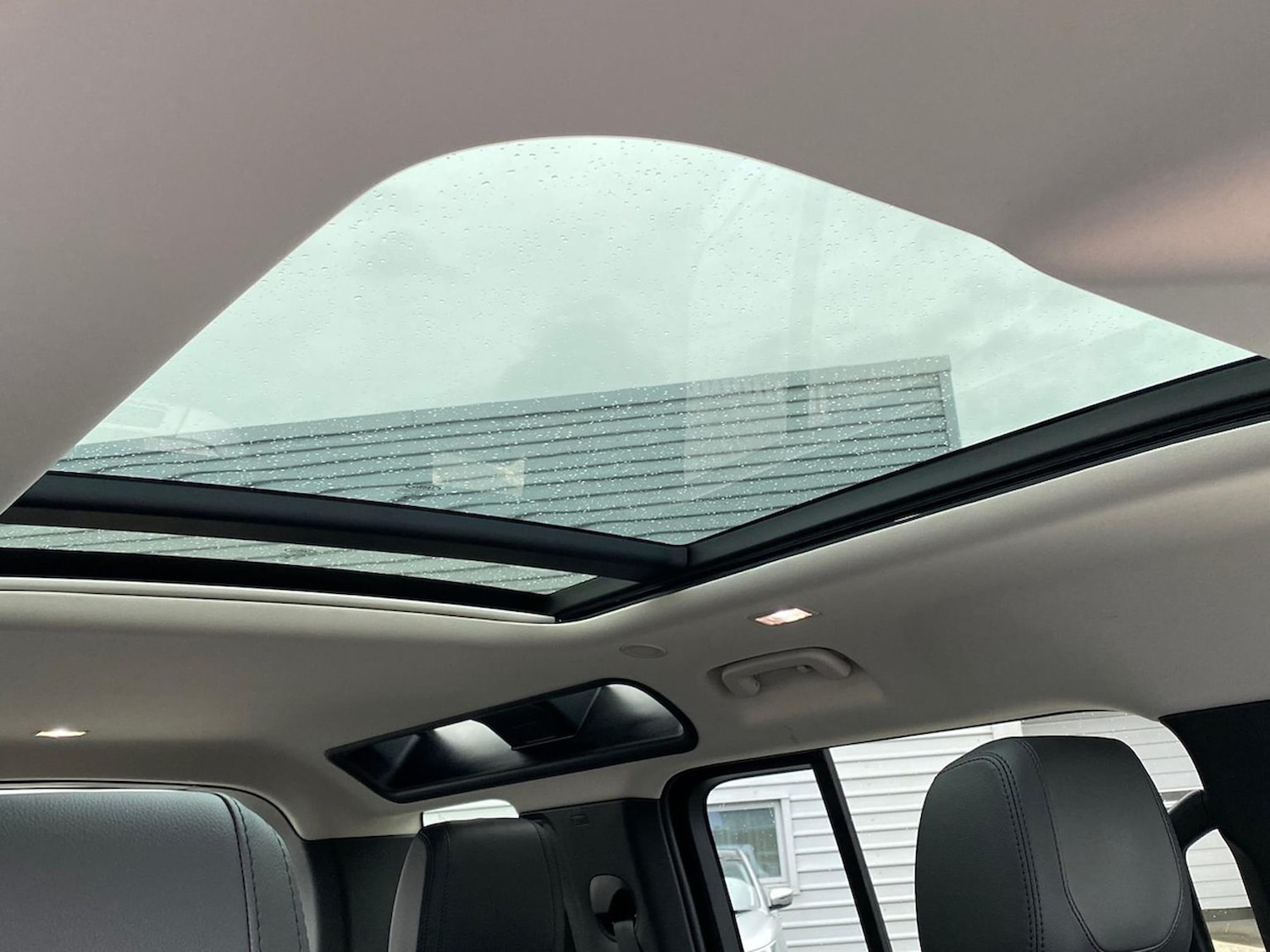 Used Land Rover Defender 2024 for sale - 78131849: Photo 23