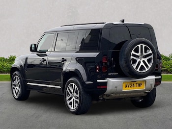 Used Land Rover Defender 2024 for sale - 78131849: Photo