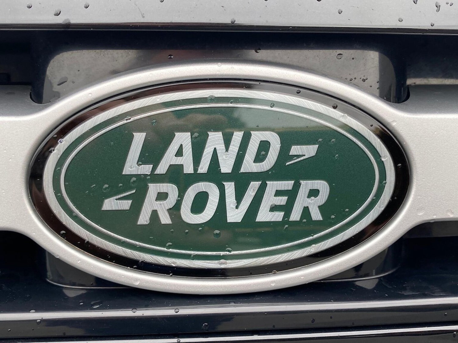 Used Land Rover Defender 2024 for sale - 78131849: Photo 32