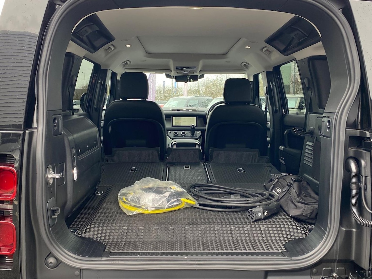 Used Land Rover Defender 2024 for sale - 78131849: Photo 36