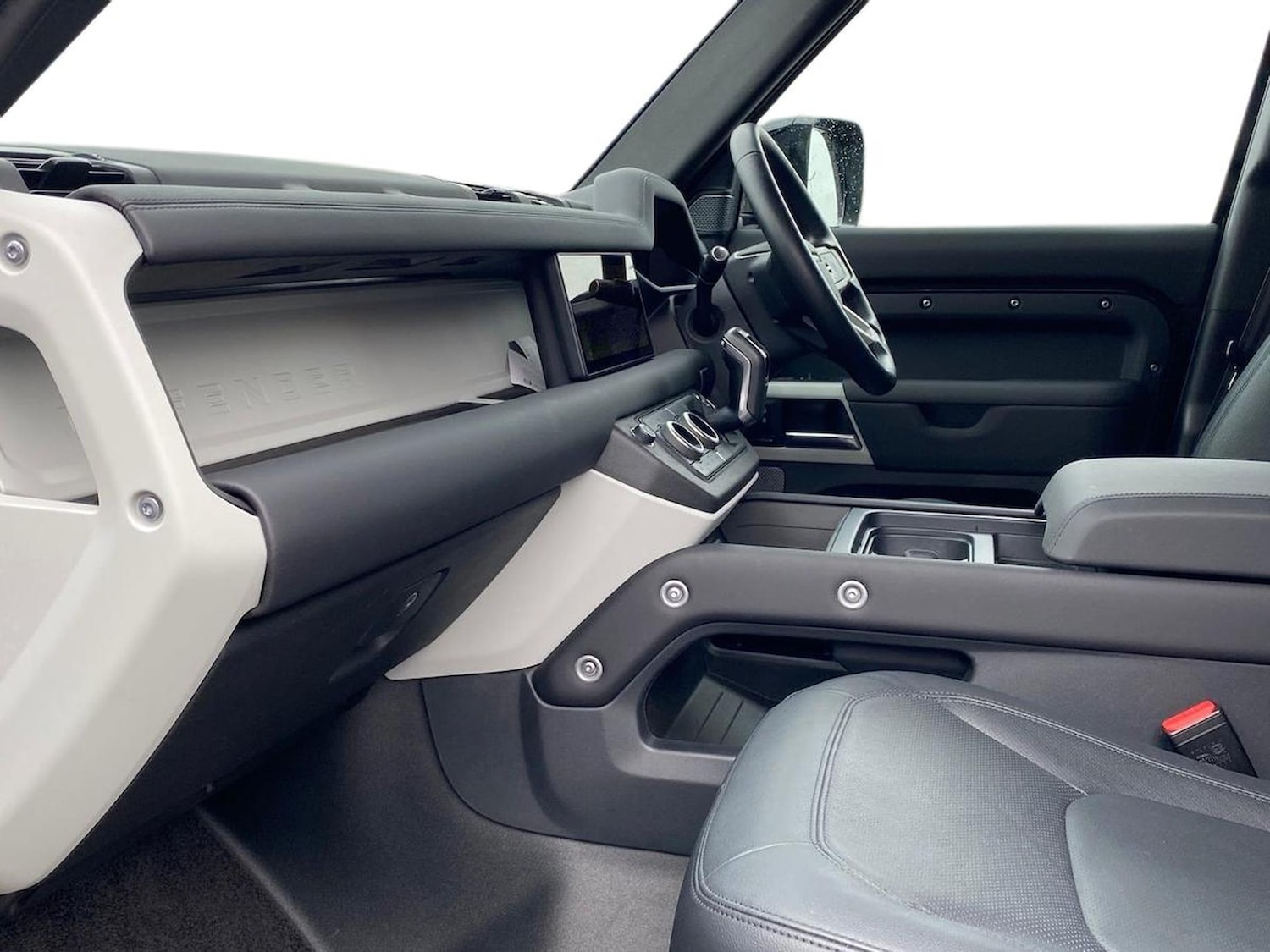 Used Land Rover Defender 2024 for sale - 78131849: Photo 5