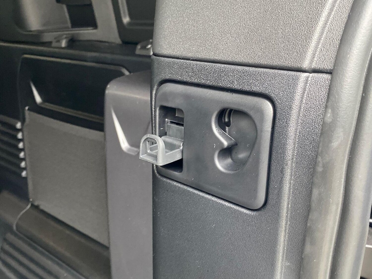 Used Land Rover Defender 2025 for sale - 76846079: Photo 35