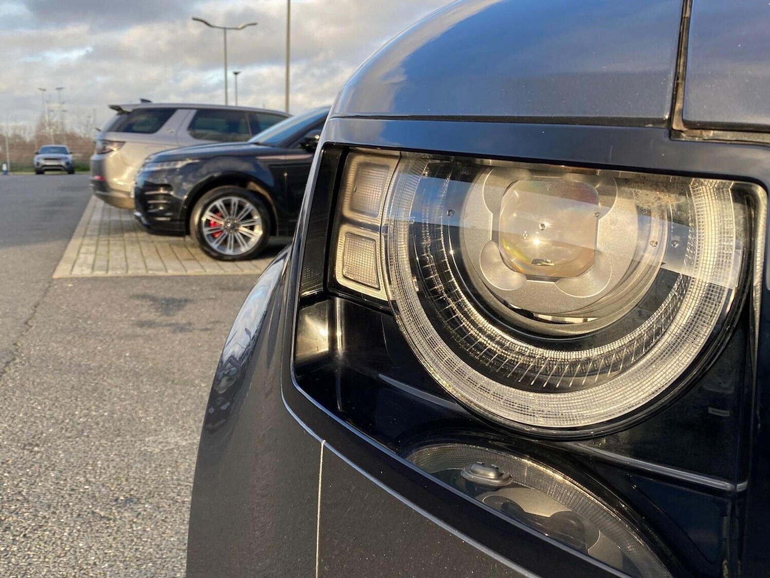 Used Land Rover Defender 2023 for sale - 76957537: Photo 17