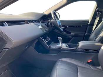 Used Land Rover Range Rover Evoque 2023 for sale - 78317196: Photo