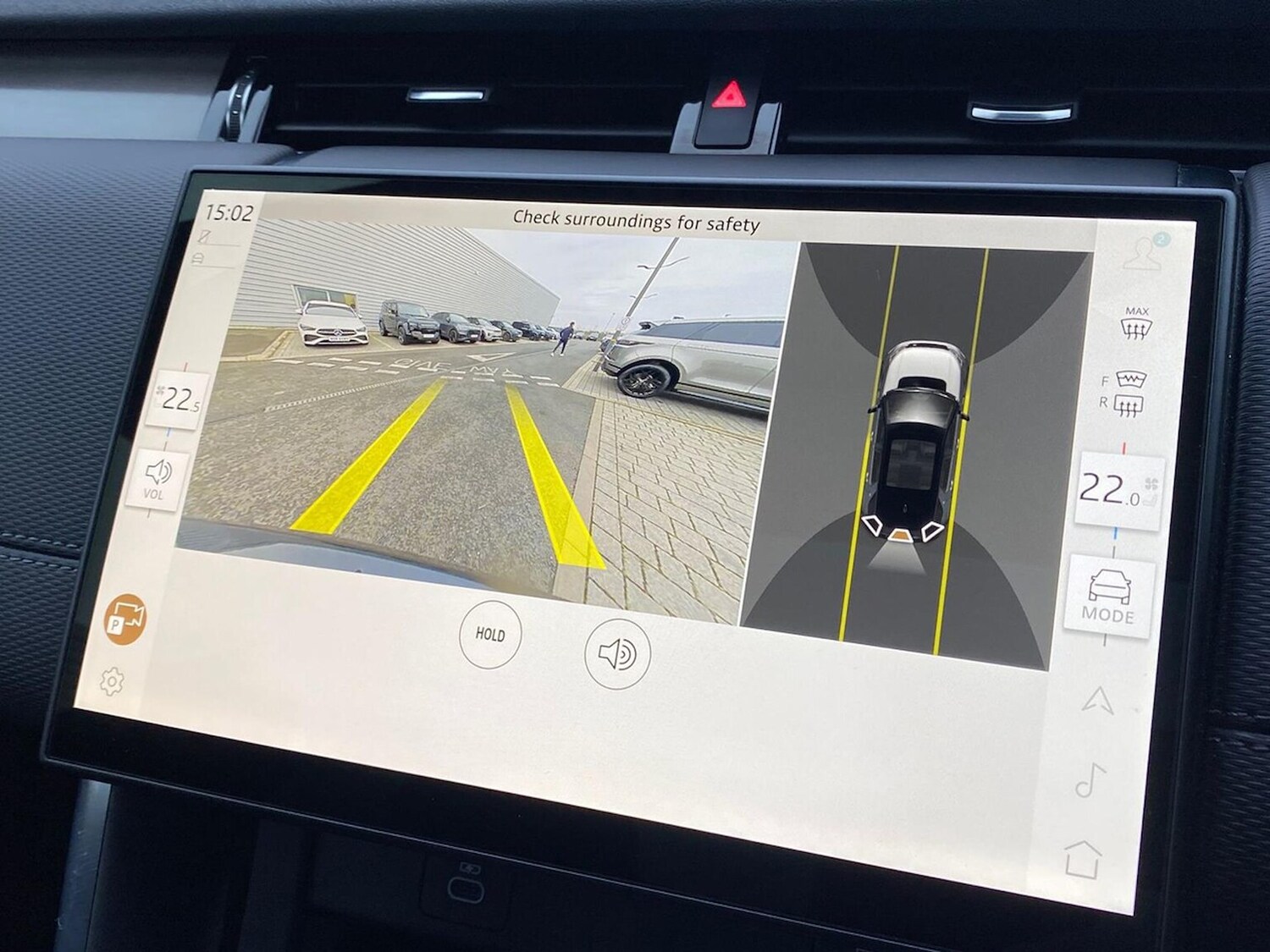 Used Land Rover Discovery Sport 2025 for sale - 77487999: Photo 12