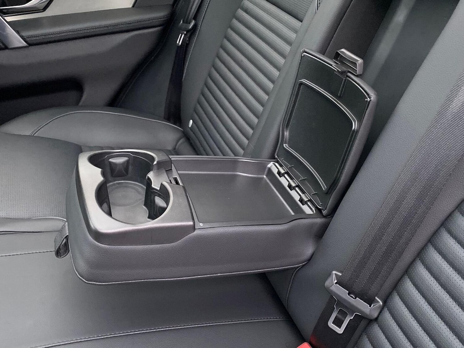 Used Land Rover Discovery Sport 2025 for sale - 77487999: Photo 34