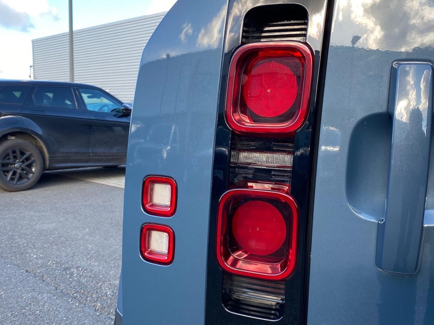 Used Land Rover Defender 2024 for sale - 78193467: Photo 21