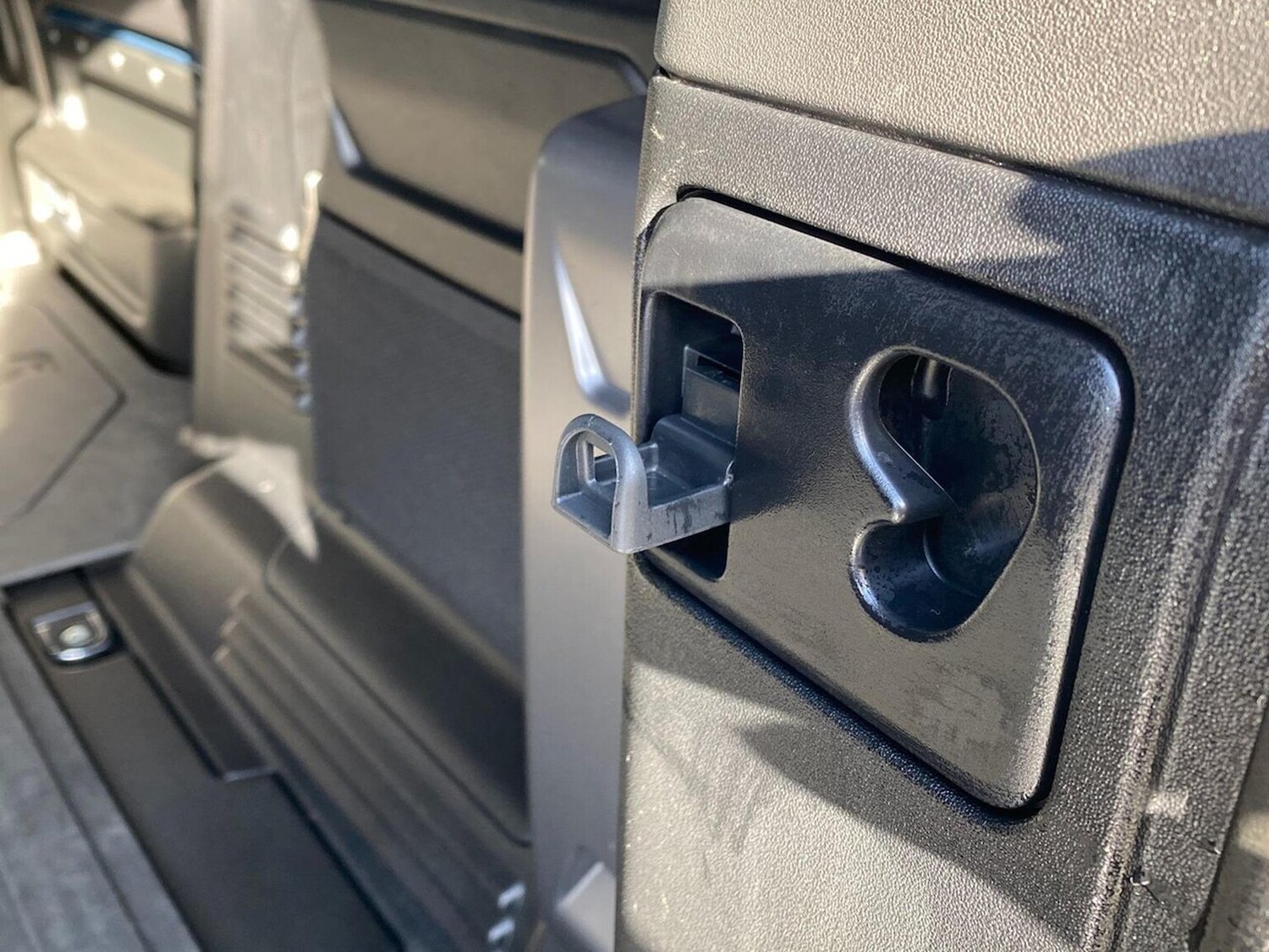 Used Land Rover Defender 2024 for sale - 78193467: Photo 28