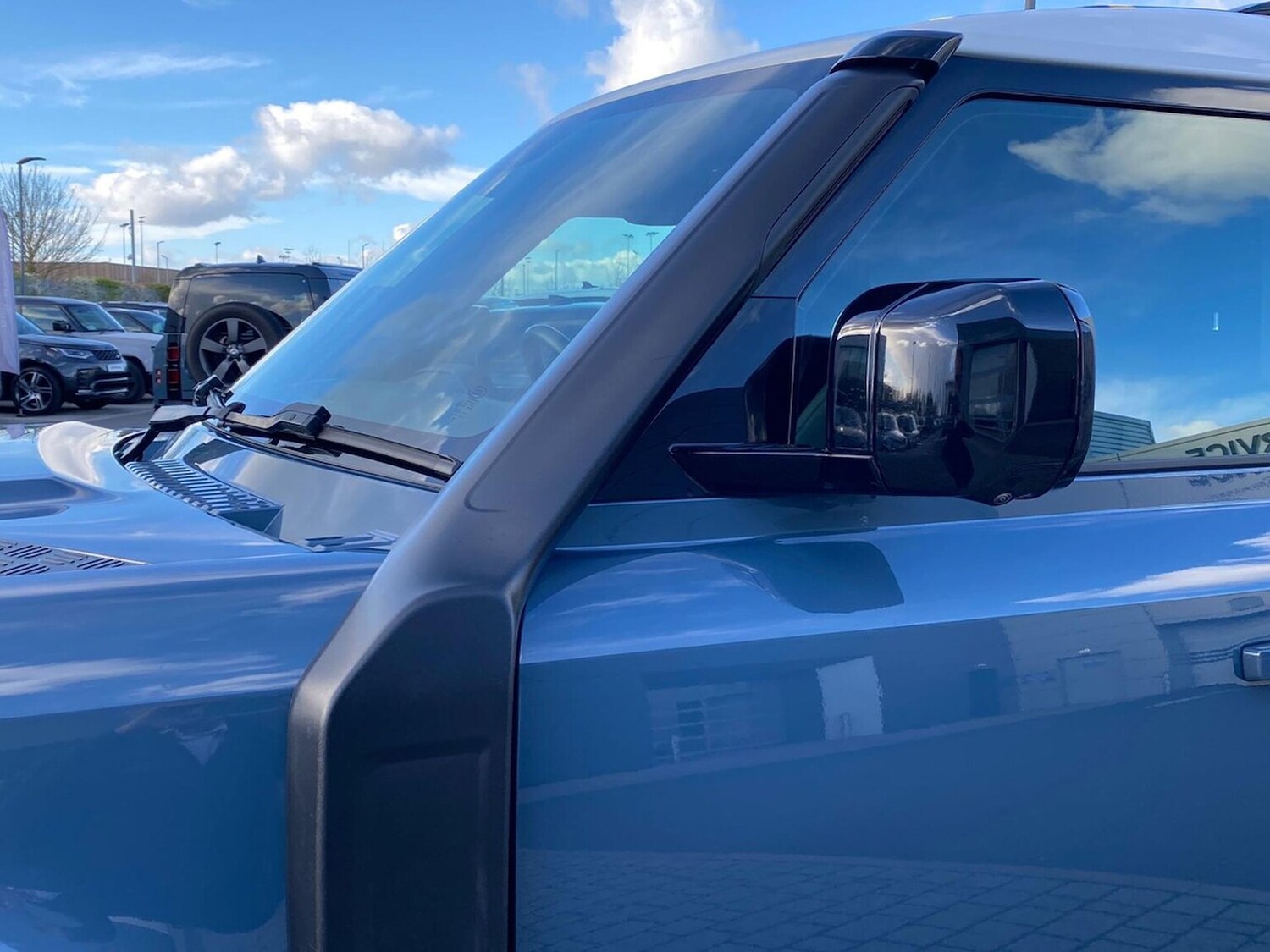 Used Land Rover Defender 2024 for sale - 78193467: Photo 37