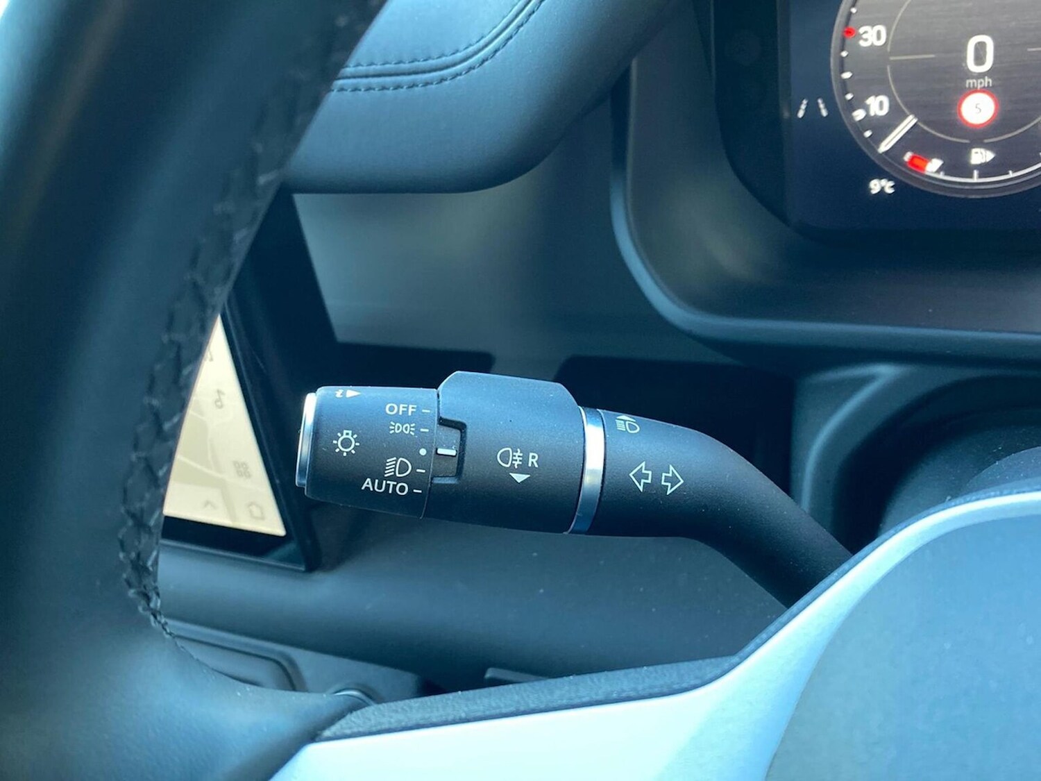 Used Land Rover Defender 2024 for sale - 78193467: Photo 42