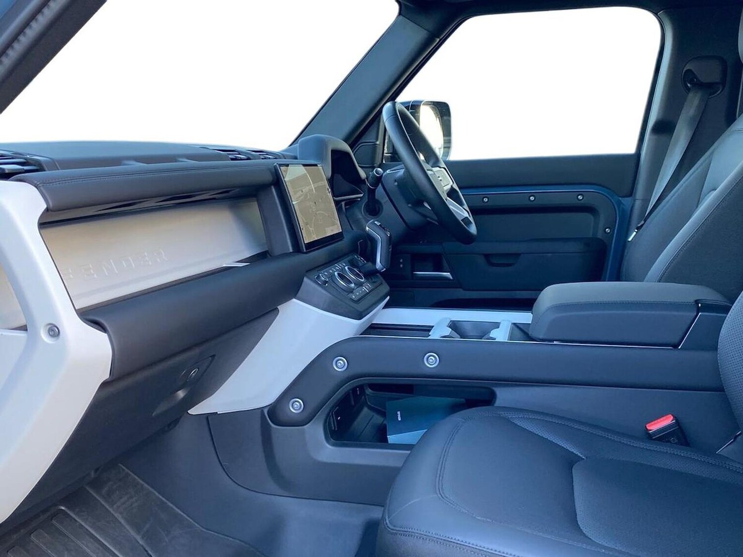 Used Land Rover Defender 2024 for sale - 78193467: Photo 5