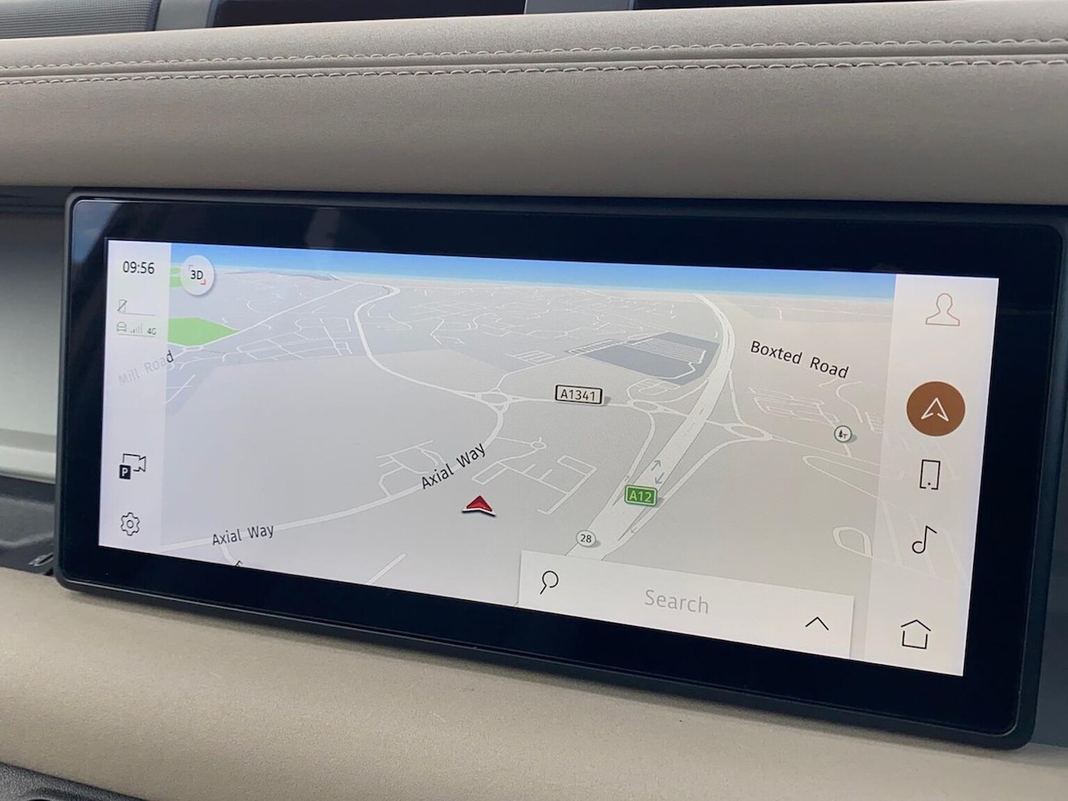 Used Land Rover Defender 2022 for sale - 76751921: Photo 11