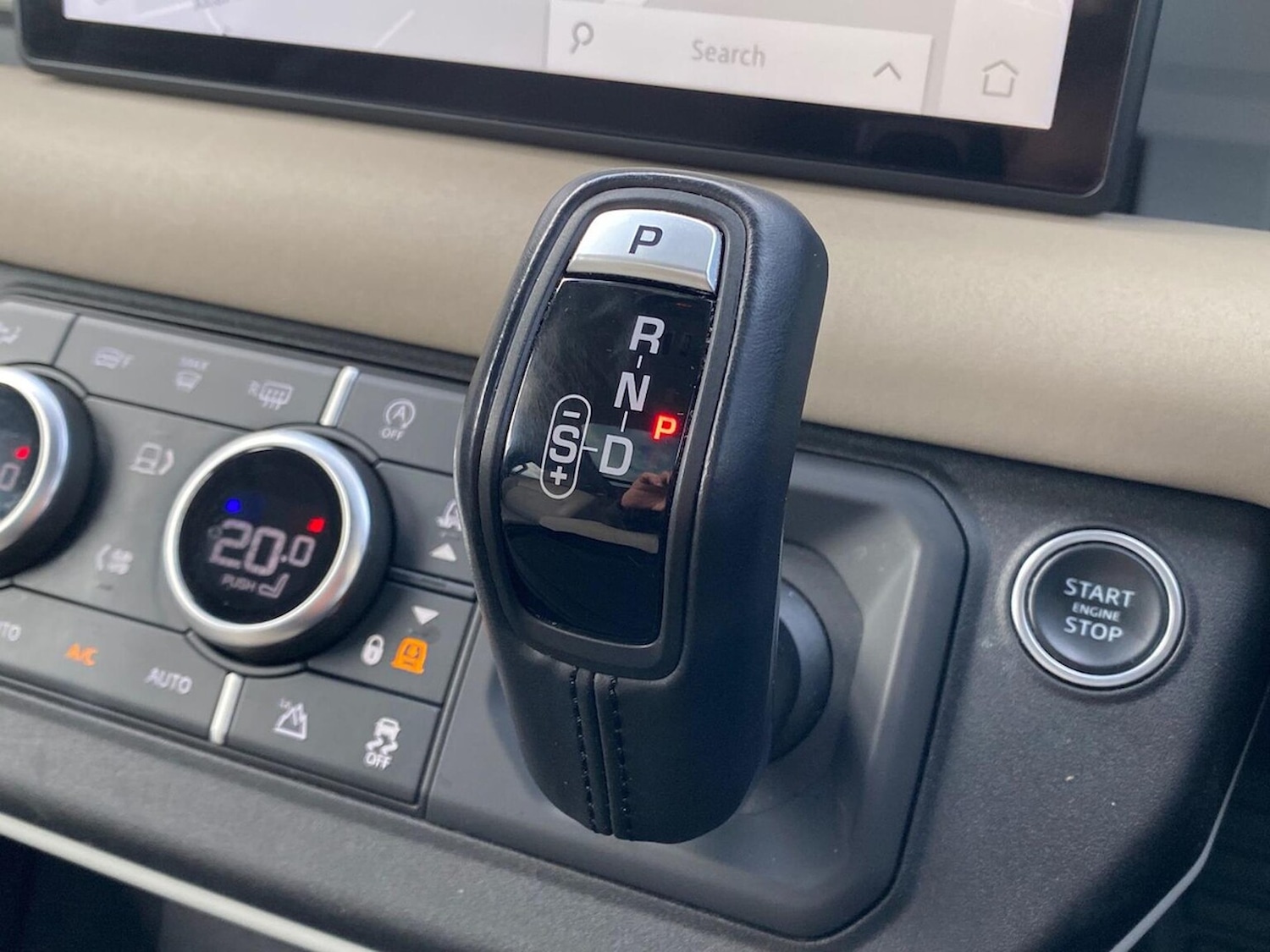 Used Land Rover Defender 2022 for sale - 76751921: Photo 13