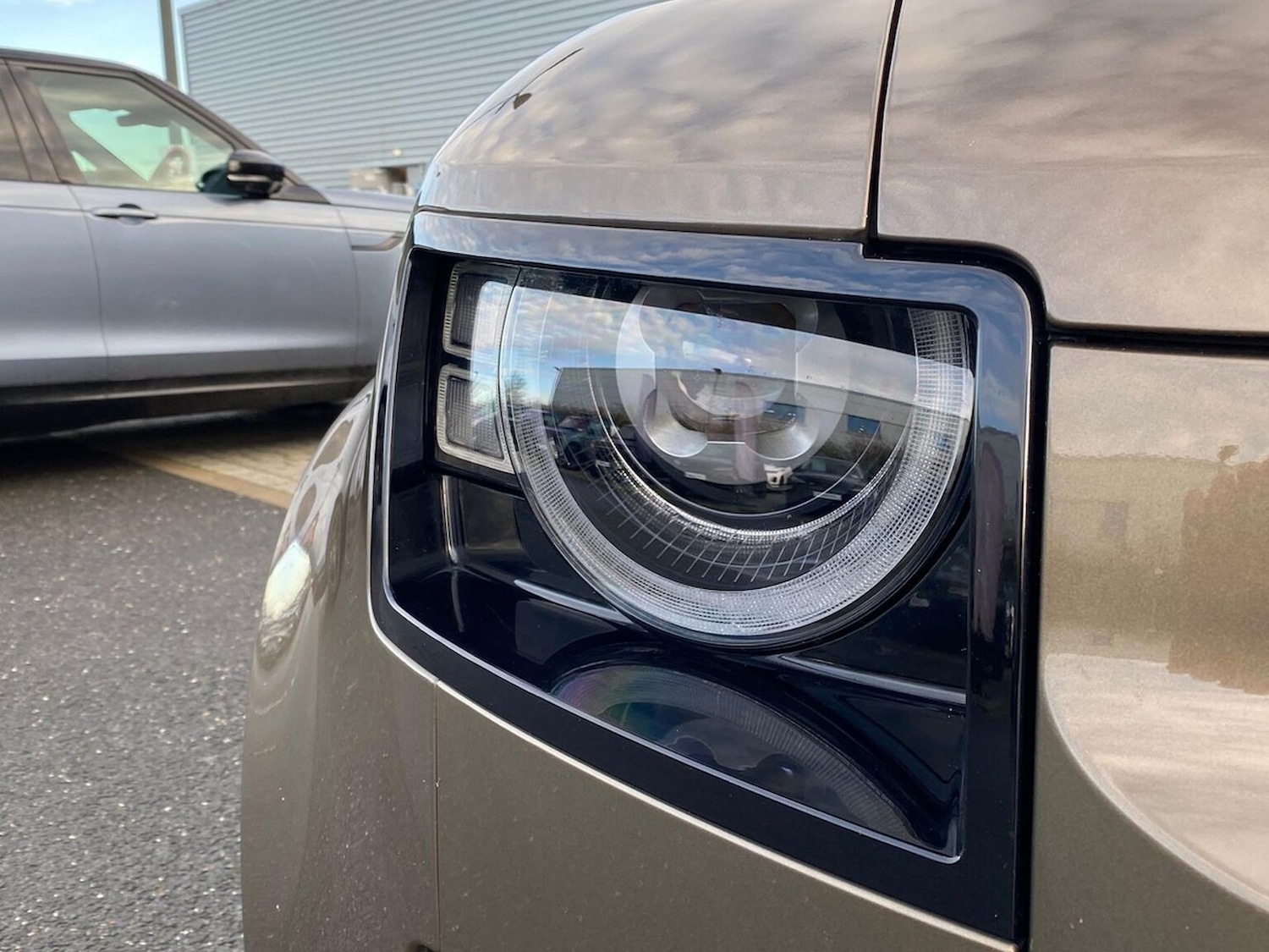 Used Land Rover Defender 2022 for sale - 76751921: Photo 17