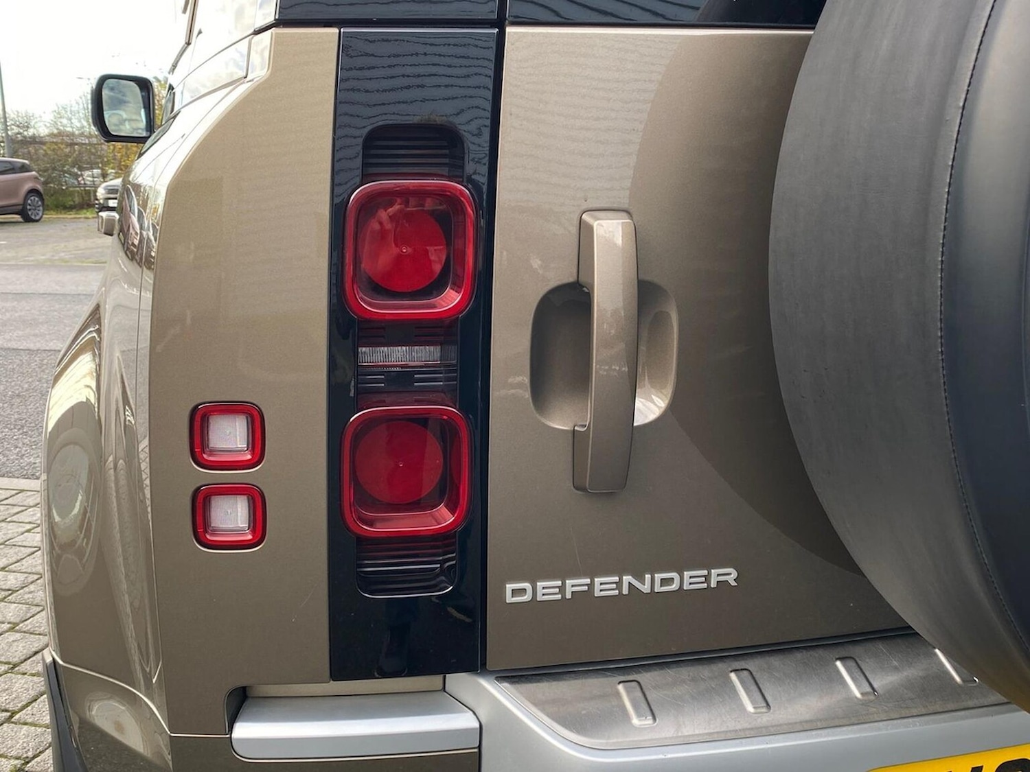 Used Land Rover Defender 2022 for sale - 76751921: Photo 26