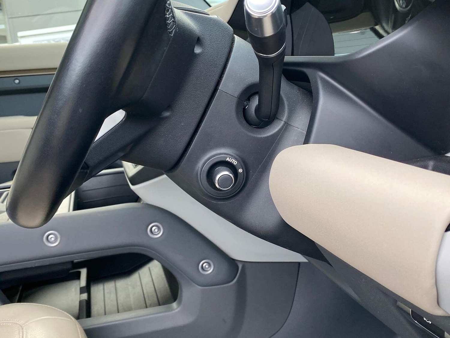 Used Land Rover Defender 2022 for sale - 76751921: Photo 31