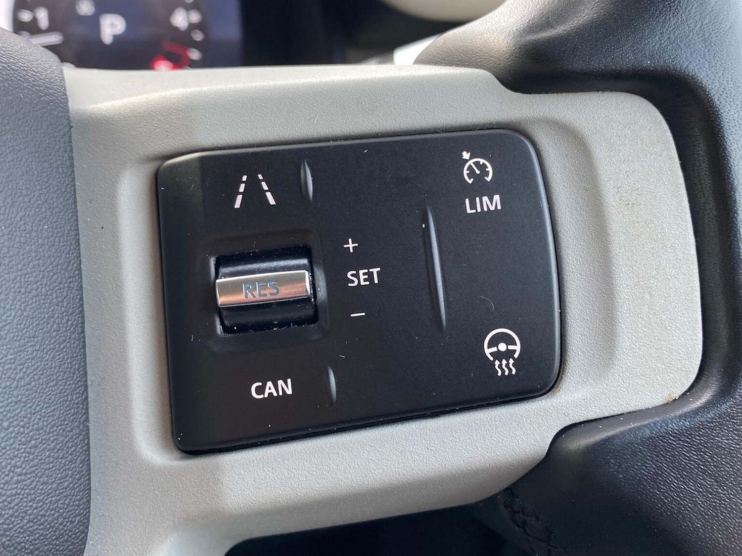 Used Land Rover Defender 2022 for sale - 76751921: Photo 43