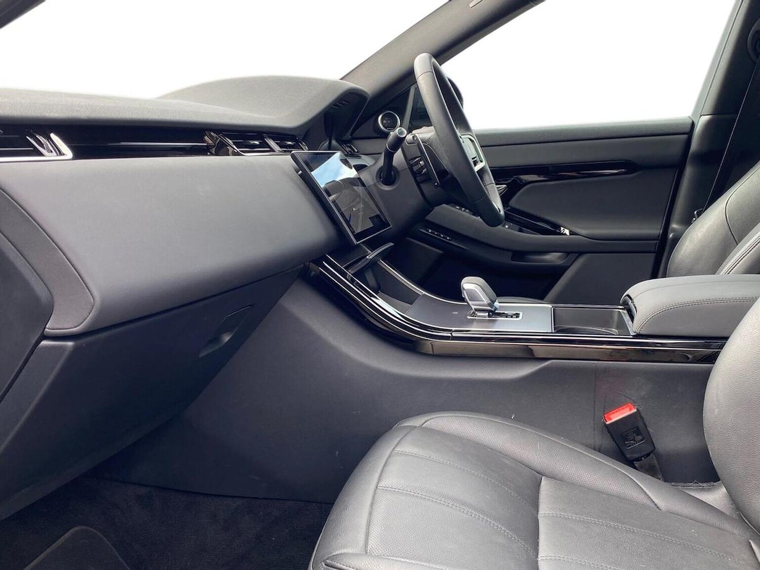 Used Land Rover Range Rover Evoque 2025 for sale - 76005812: Photo 3