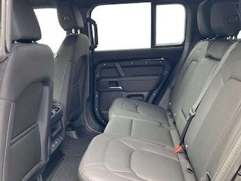 Used Land Rover Defender 2025 for sale - 78317096: Photo