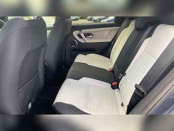 Used Land Rover Discovery Sport 2026 for sale - 79365964: Photo