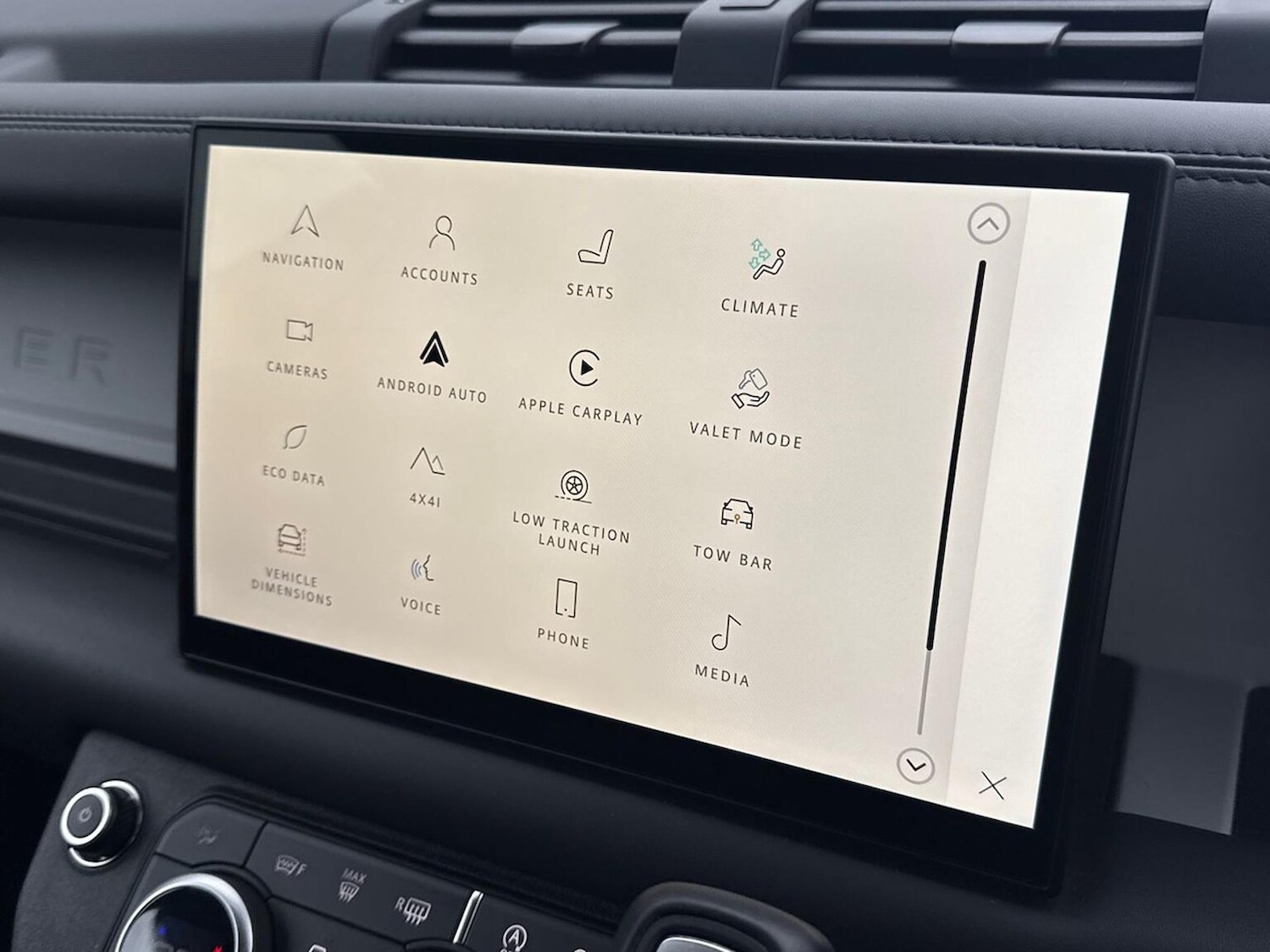 Used Land Rover Defender 2024 for sale - 78018473: Photo 35