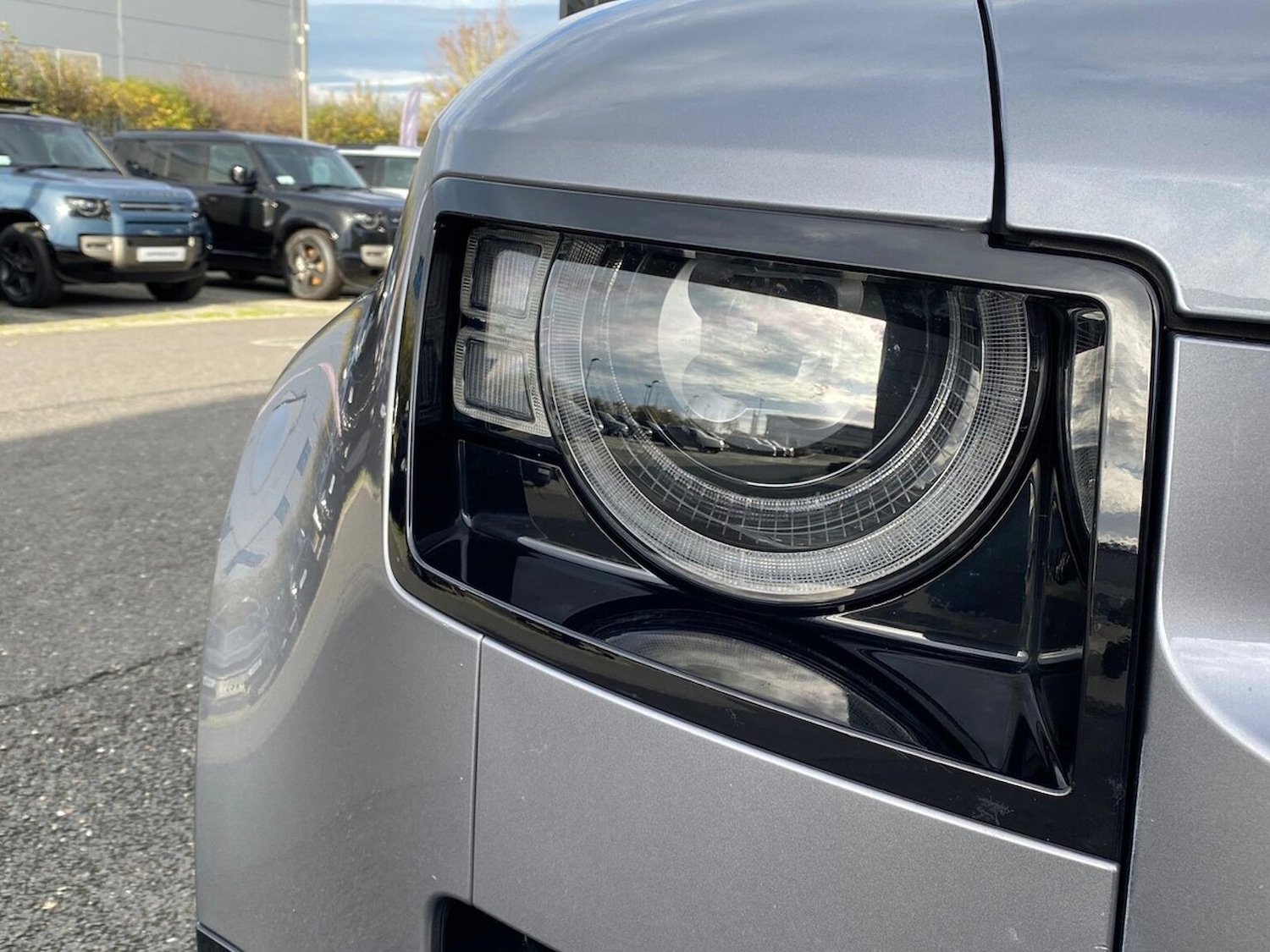 Used Land Rover Defender 2022 for sale - 76559807: Photo 17