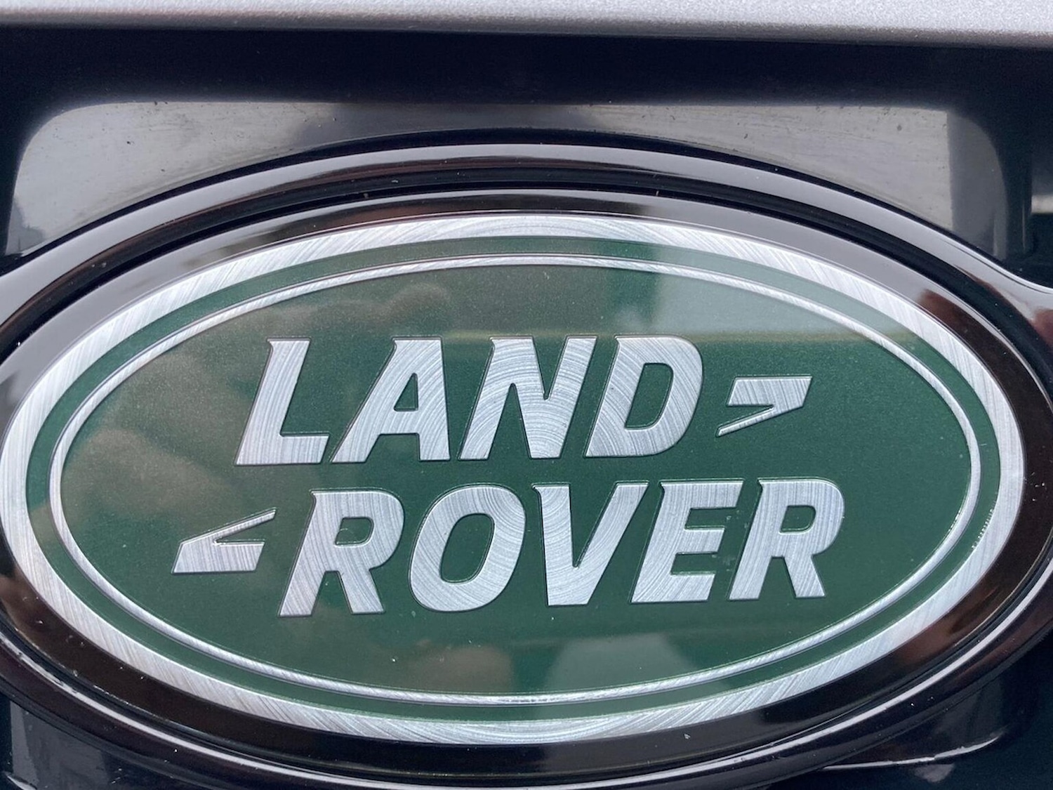 Used Land Rover Defender 2024 for sale - 77946127: Photo 34