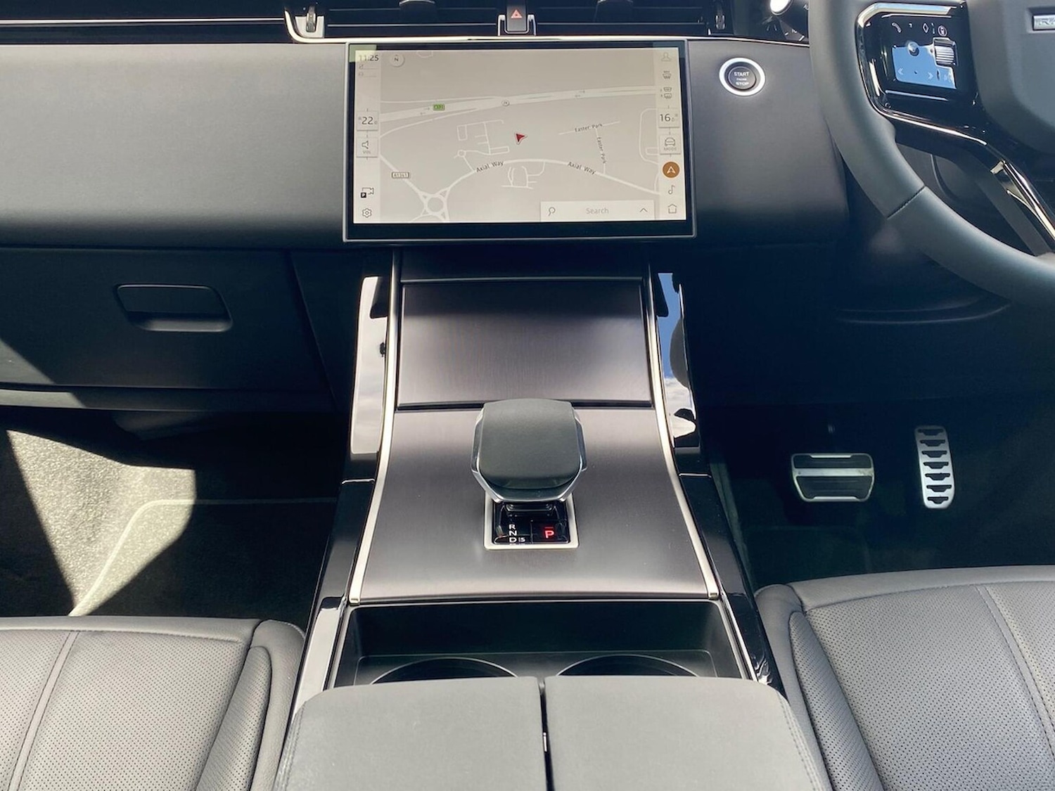 Used Land Rover Range Rover Evoque 2025 for sale - 77488060: Photo 14