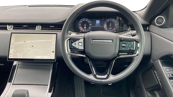 Used Land Rover Range Rover Evoque 2025 for sale - 75994918: Photo 15