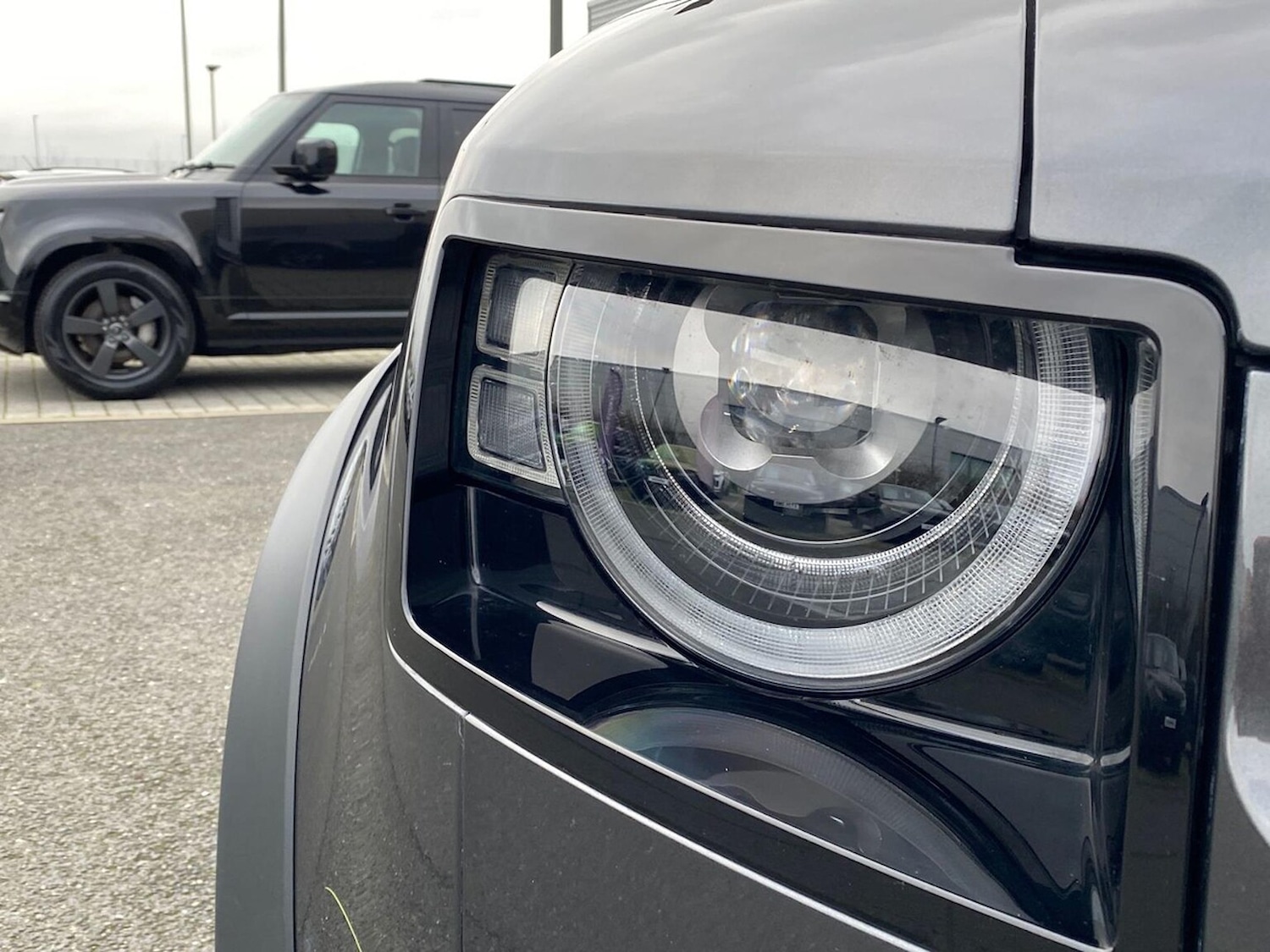 Used Land Rover Defender 2024 for sale - 76957538: Photo 17