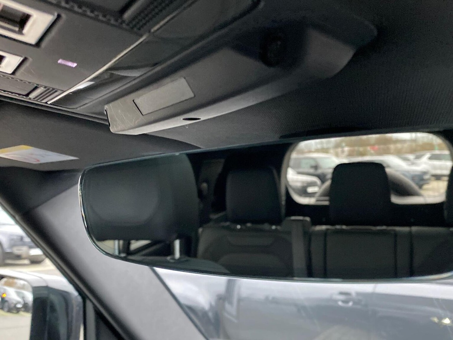 Used Land Rover Defender 2024 for sale - 76957538: Photo 23