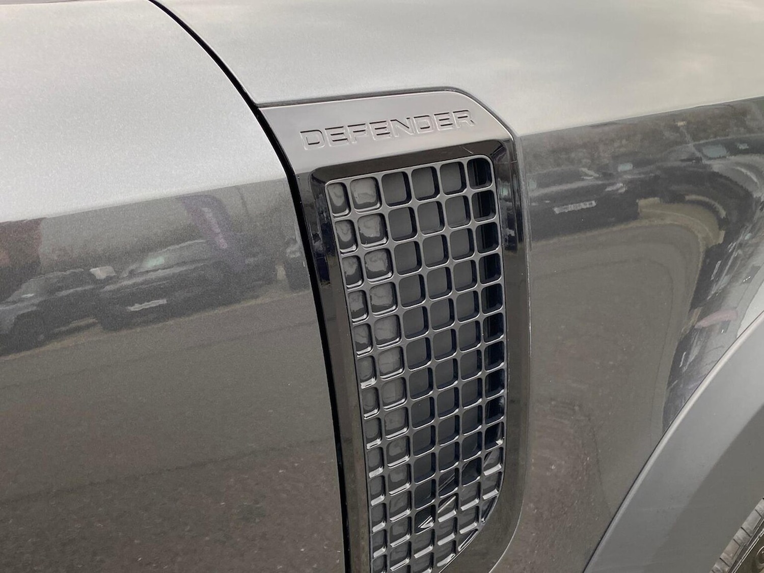 Used Land Rover Defender 2024 for sale - 76957538: Photo 26