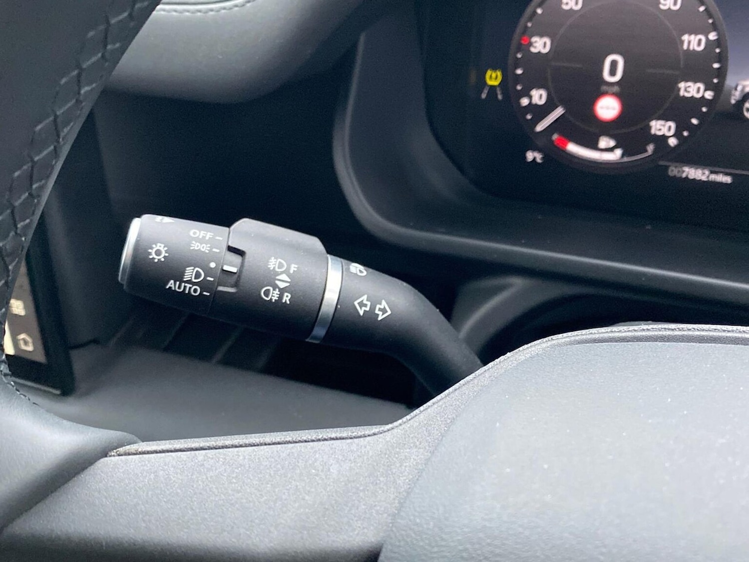 Used Land Rover Defender 2024 for sale - 76957538: Photo 40