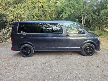 Used Volkswagen Transporter 2019 for sale - 79495803: Photo