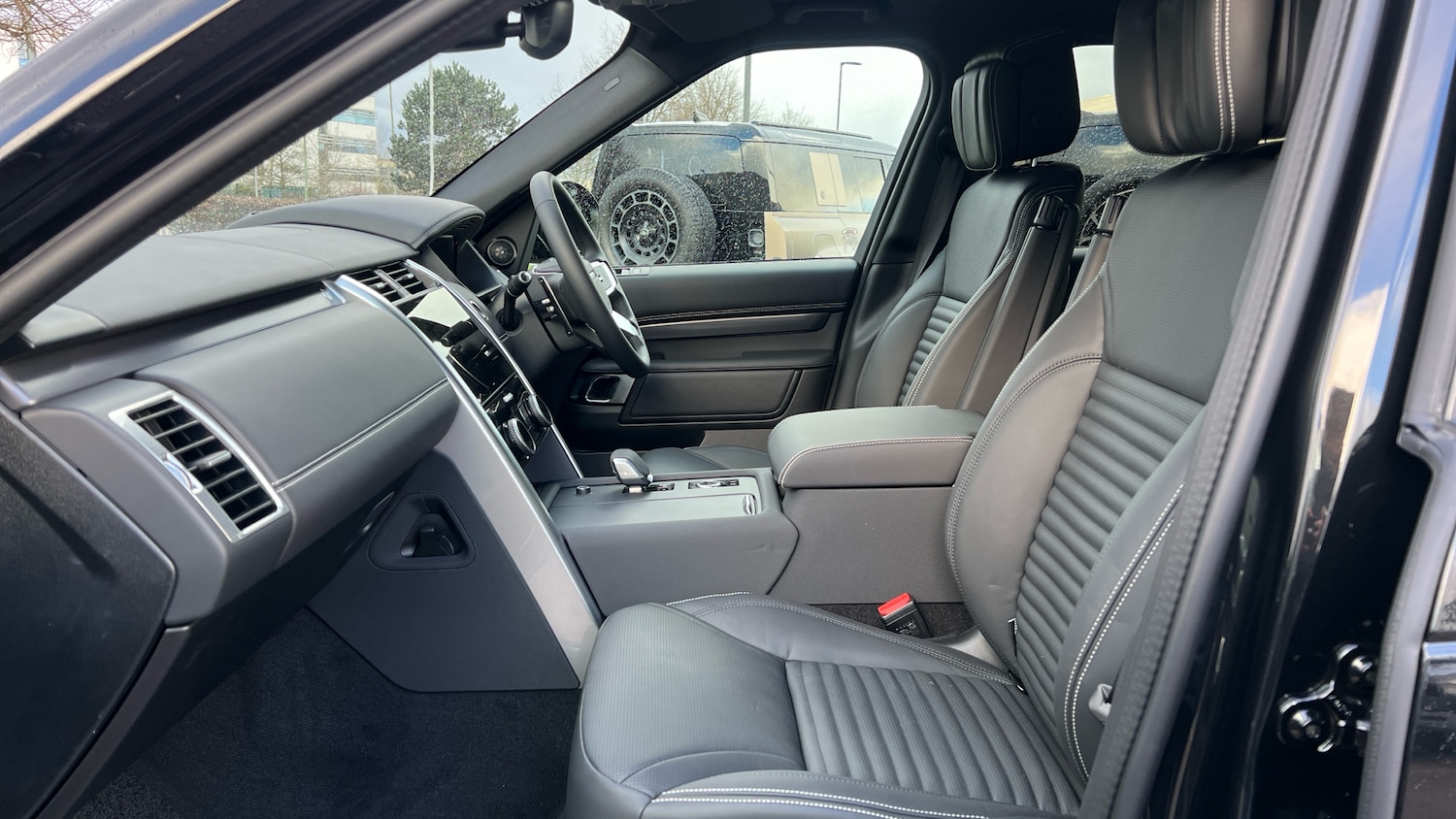 Used Land Rover Discovery for sale - 77610440: Photo 3