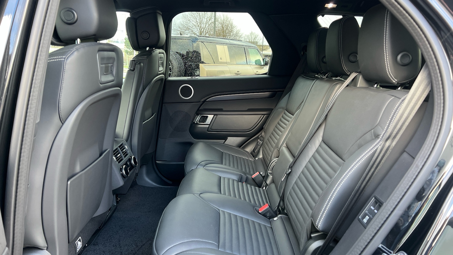 Used Land Rover Discovery for sale - 77610440: Photo 4