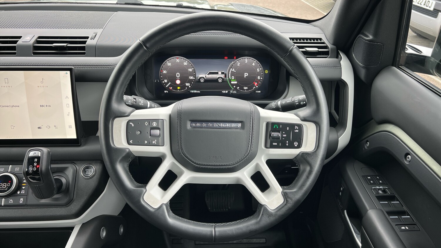 Used Land Rover Defender 2024 for sale - 77610387: Photo 15