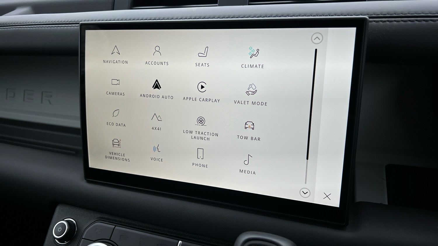 Used Land Rover Defender 2024 for sale - 77610387: Photo 25