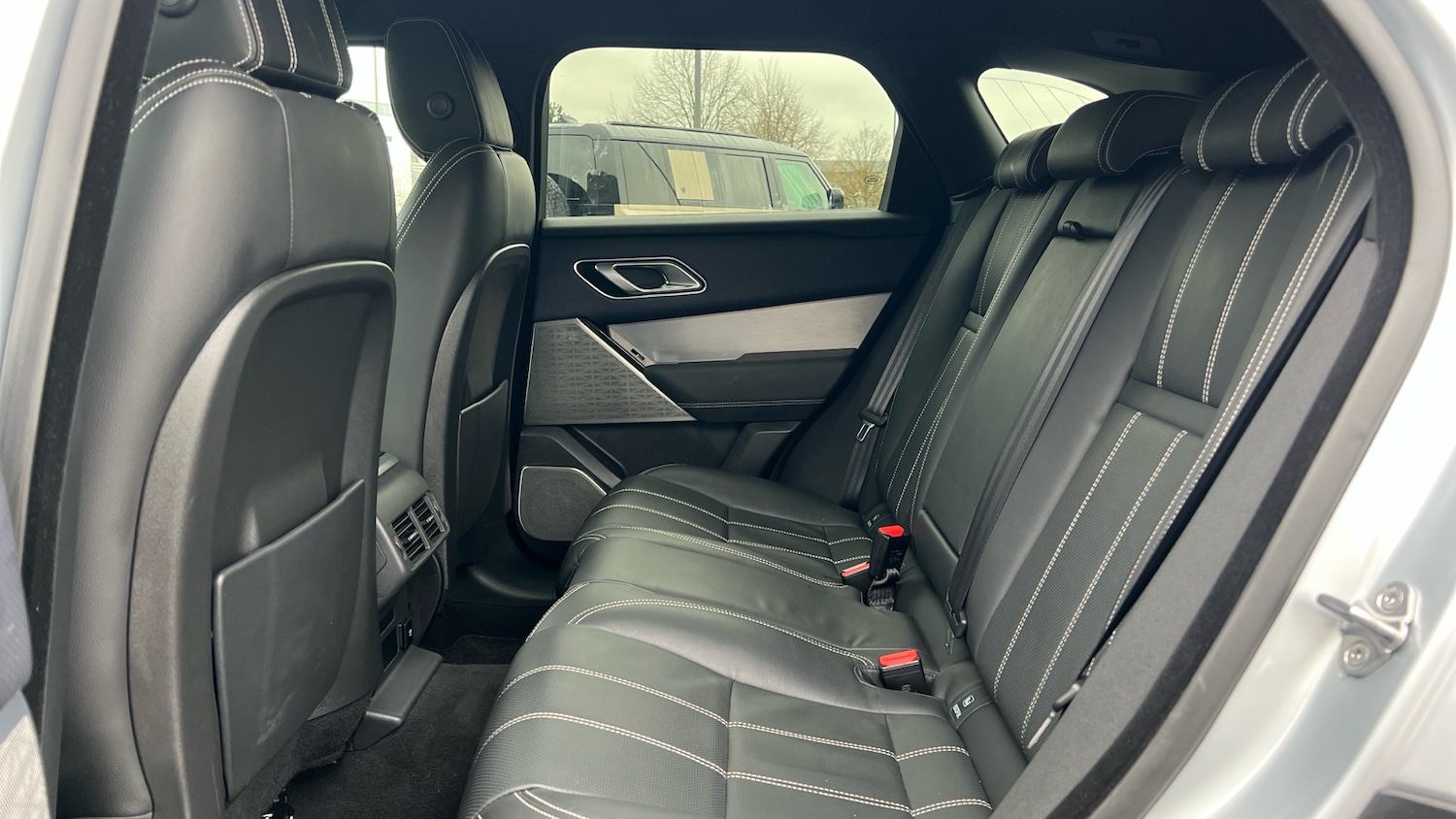 Used Land Rover Range Rover Velar for sale - 76725786: Photo 4