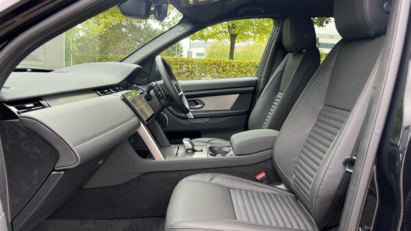 Used Land Rover Discovery Sport for sale - 76106976: Photo 3