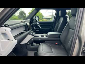 Used Land Rover Defender 2025 for sale - 74859406: Photo
