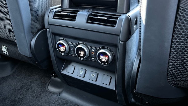 Used Land Rover Defender for sale - 74185614: Photo 18