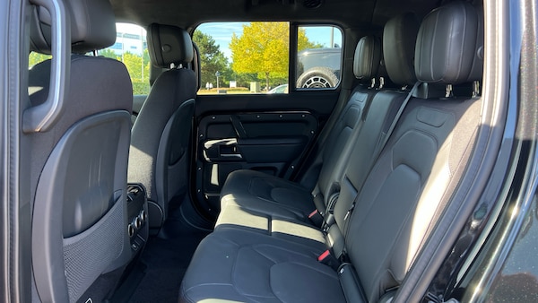 Used Land Rover Defender for sale - 74185614: Photo 4