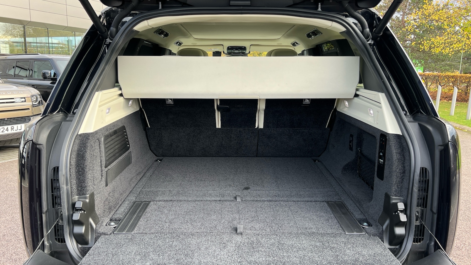 Used Land Rover Range Rover 2022 for sale - 76643235: Photo 10